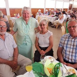 Piet Schoombie, Stienie Geldenhuys, Elsabé Schoombie en ds Dirk van Dyk